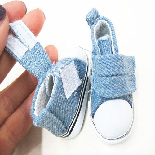 A Pair Mini Finger Shoes Toys Canvas Fingerboard Shoe Toys Boots Cute Shoes Skateboard Shoe Doll Accessories For Finger Skate