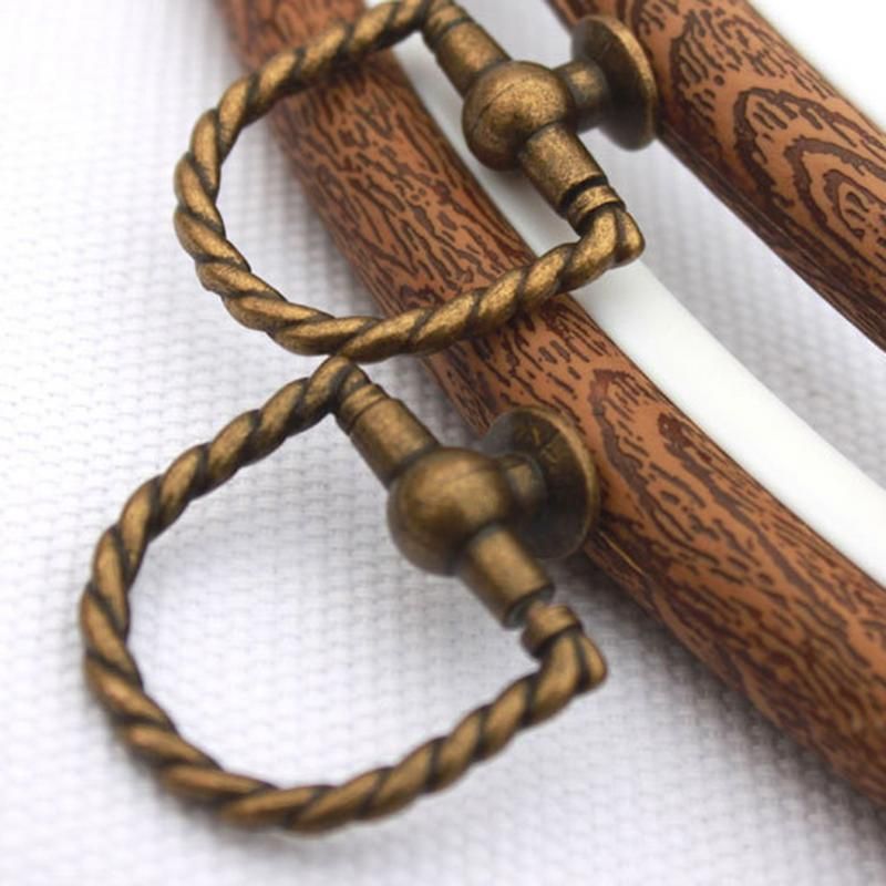 Wooden Plastic Frame Embroidery Hoop Ring Circle Round Loop For Cross Stitch Machine Hand DIY Needlecraft Sewing Tools 14cm