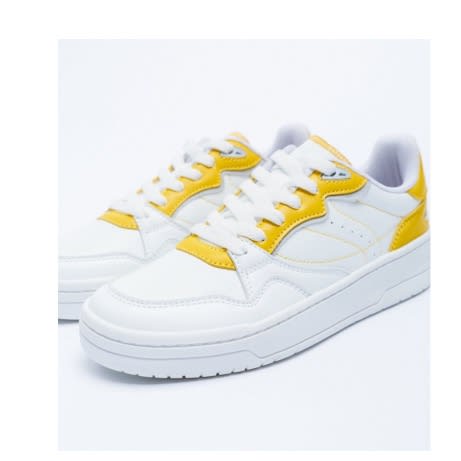 Contrasting Sneakers - Yellow