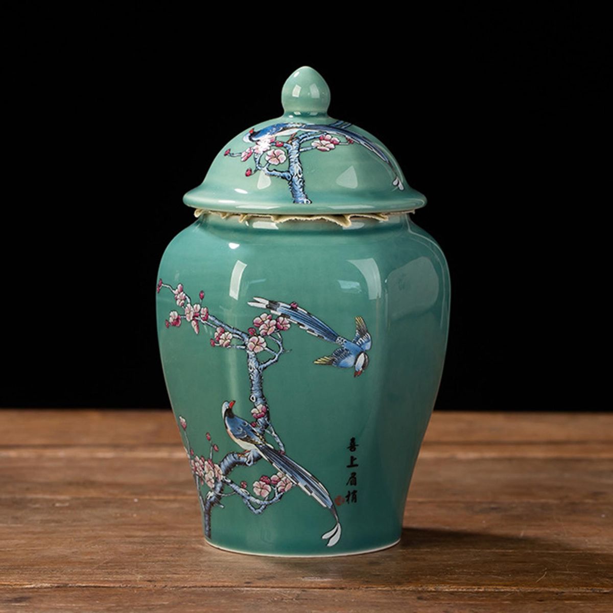 Ceramic Ginger Jar Mandarin Ornaments Vase For Countertop