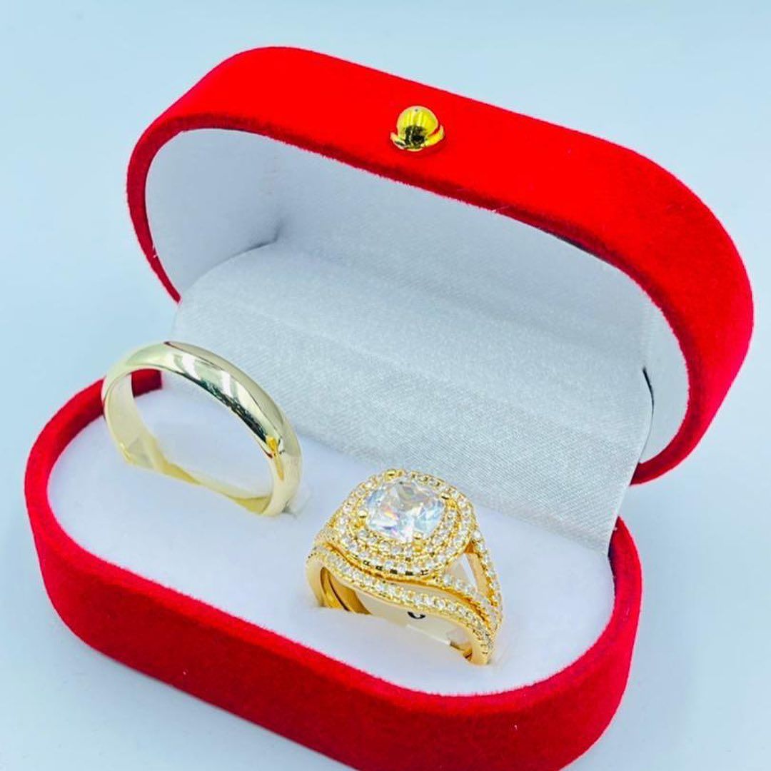 Long Lasting Non Fading Gold Wedding/Engagement Rings