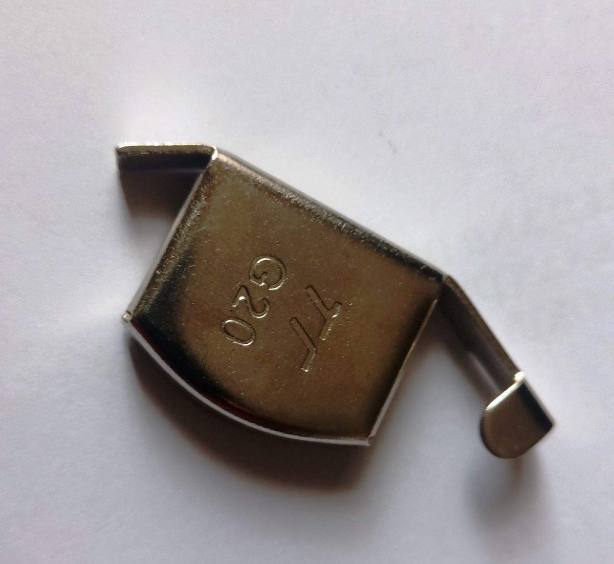 Magnetic Seam Guide For Sewing Machines
