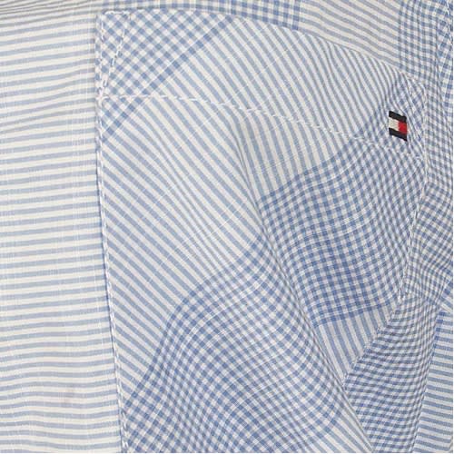 Ladies Sleeveless Button Down Shirt