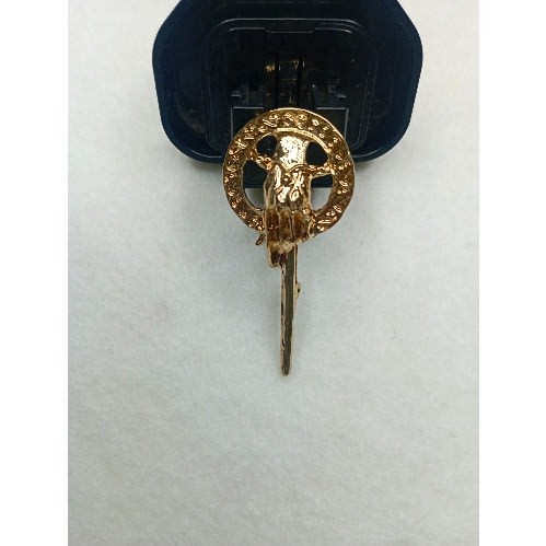 Game Of Thrones Brooch With Free Pouch -gold