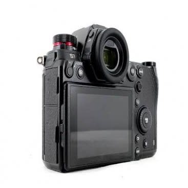 Lumix S1 Mirrorless Camera