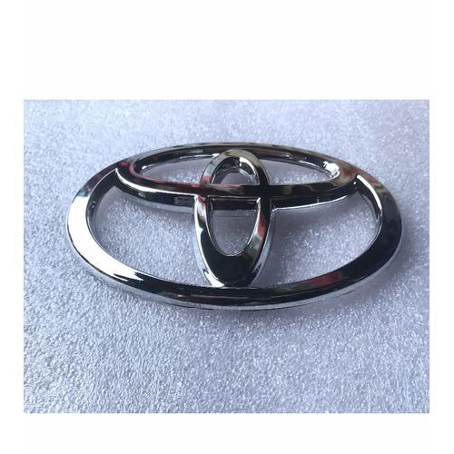 2004-2005 Toyota Camry Front Grille Logo/emblem
