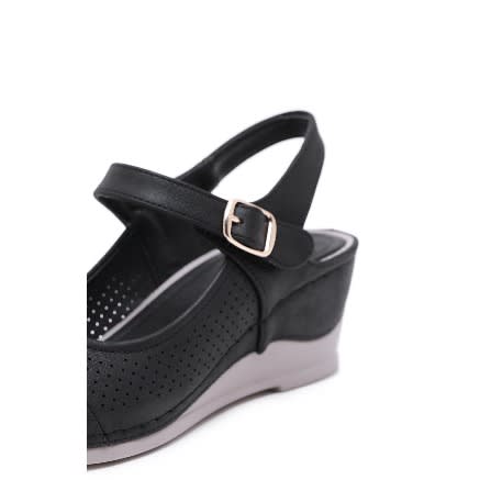 Open Toes Fully Padded Medical Sandals