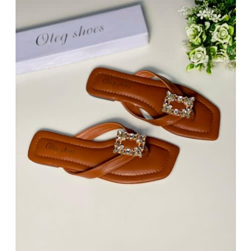 Oleg Flat Slippers - Brown