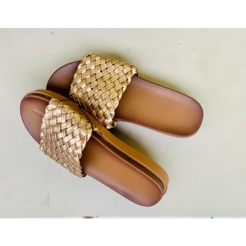 Women's Flat Slippers - Basket Design - Brown