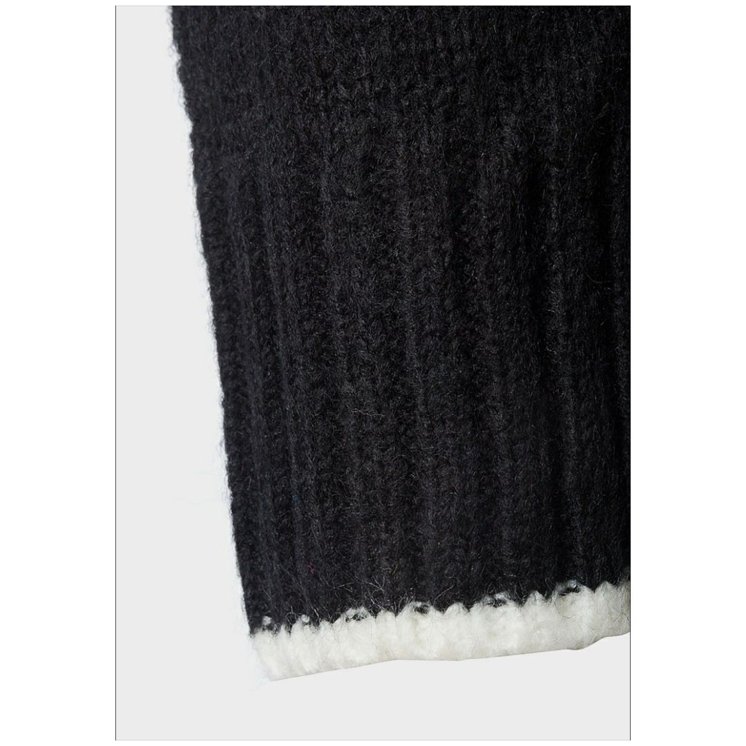 Mfed Ladies Roll Neck Step Hem Knitted Jumper