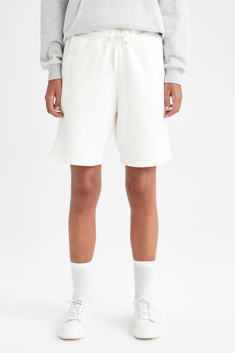 Woman Casual Basic Knitted Short - White