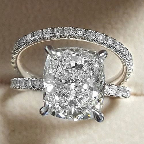Four Claw Zircon Wedding Ring