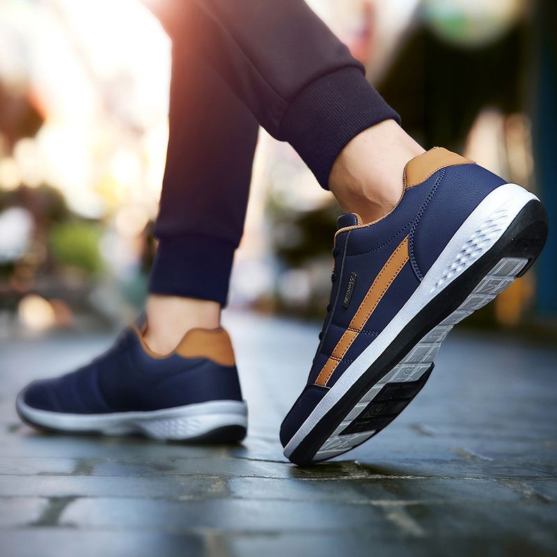 Mens Casual Leather Sports Training Sneaker