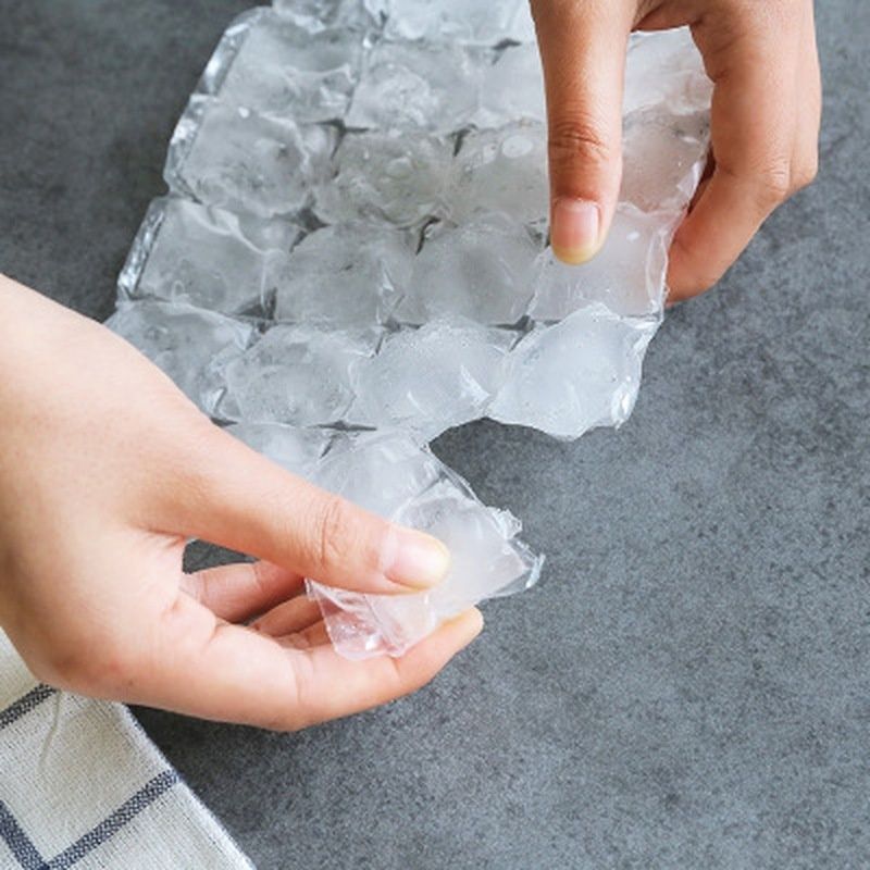 10pcs/set Disposable Ice-making Bags Cold Pack Ice Cube Tray Mold Drinking Tool-CLEAR