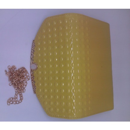 Barsiti Yellow Clutch