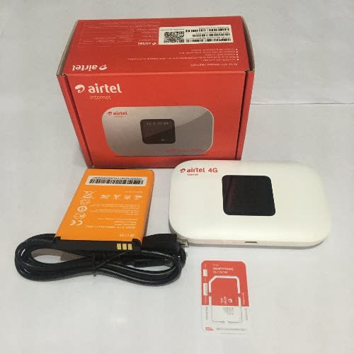 4G LTE Mobile Pocket WiFI With Screen Display + 5 Gig Free Data Sim