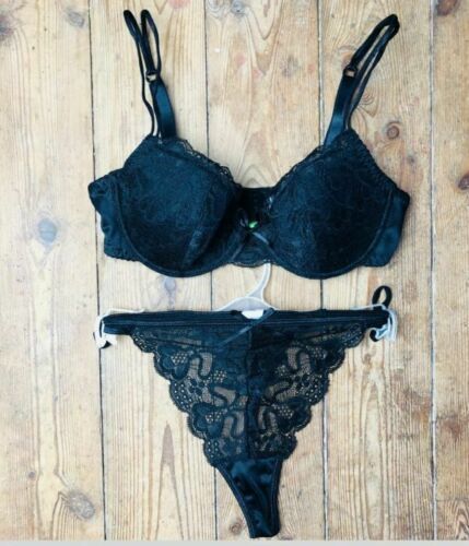 Black Underwired Lightly Padded Lace Bra & Thong Set