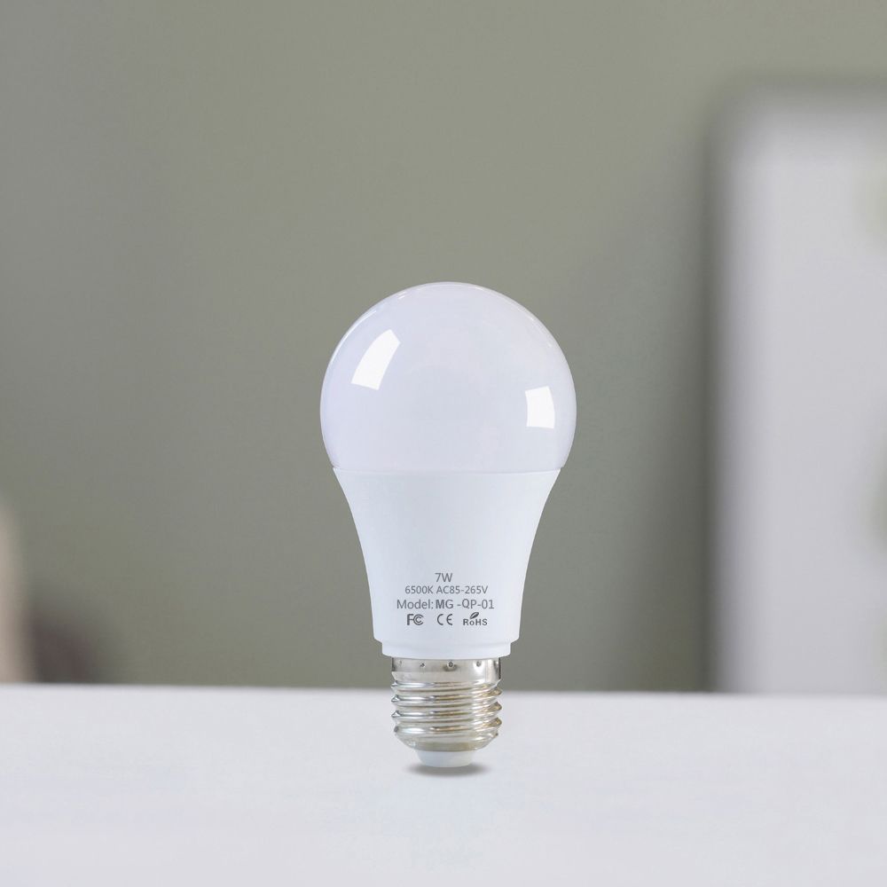 2PCS E27 7W LED Light Bulb With Motion Sensor