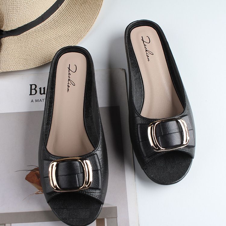 New Ladies Summer Half Slippers Fashion Square Buckle Thick Heel Wear Sandals For Women And Ladies.