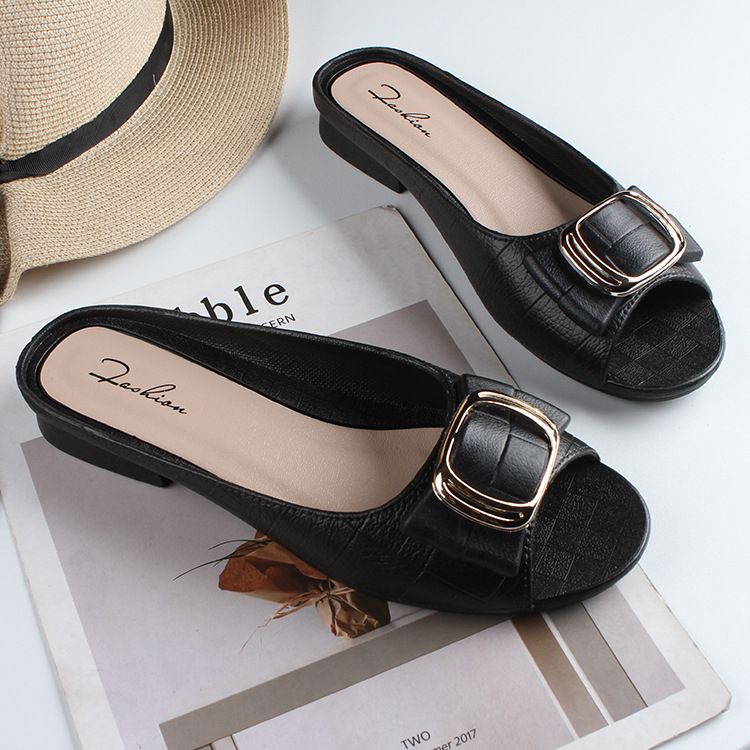 New Ladies Summer Half Slippers Fashion Square Buckle Thick Heel Wear Sandals For Women And Ladies.