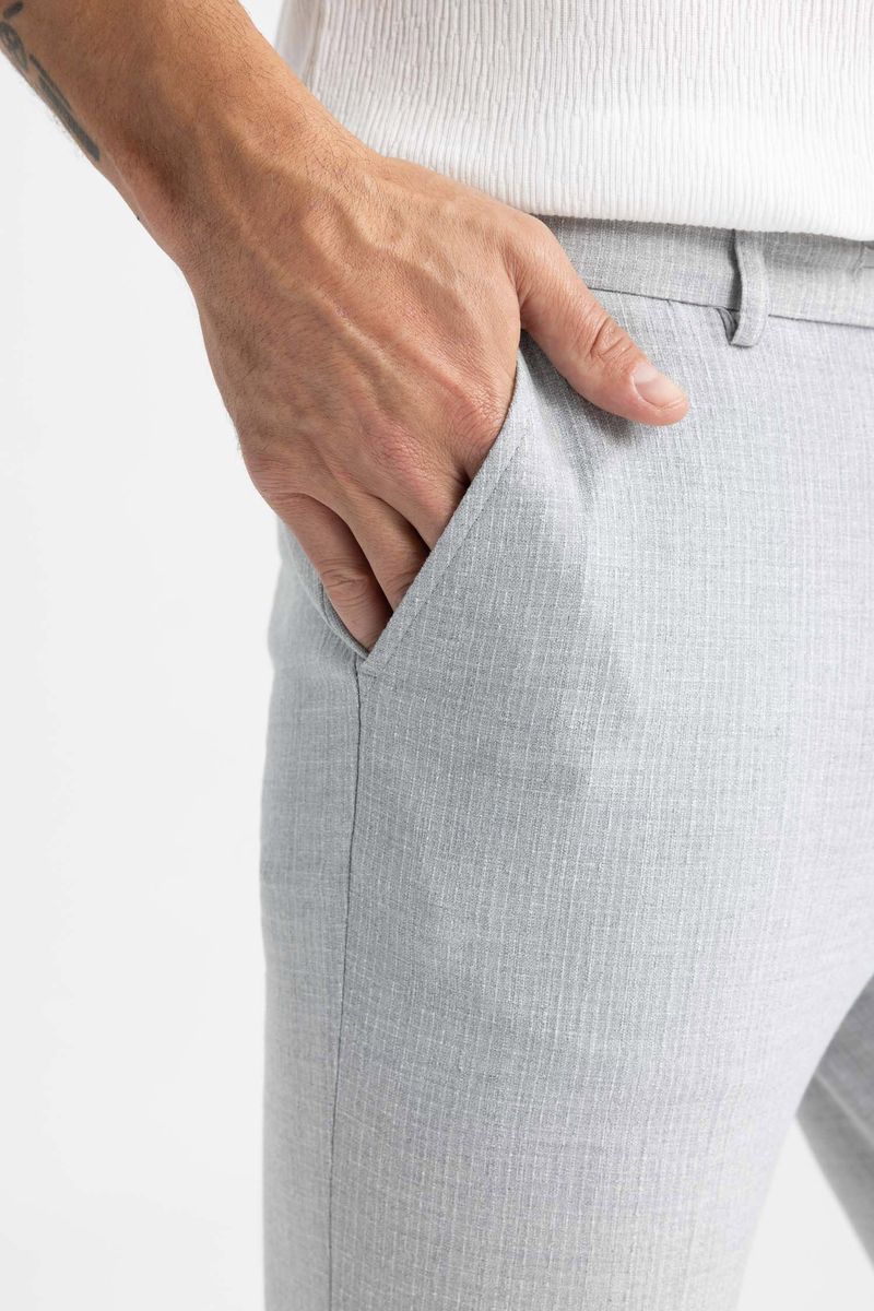Man Smart Casual Jogger Fit Woven Trousers - Grey