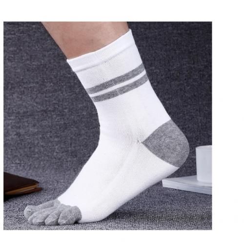 Five Toes Touch Athletic/Casual Stripe Style Socks - White