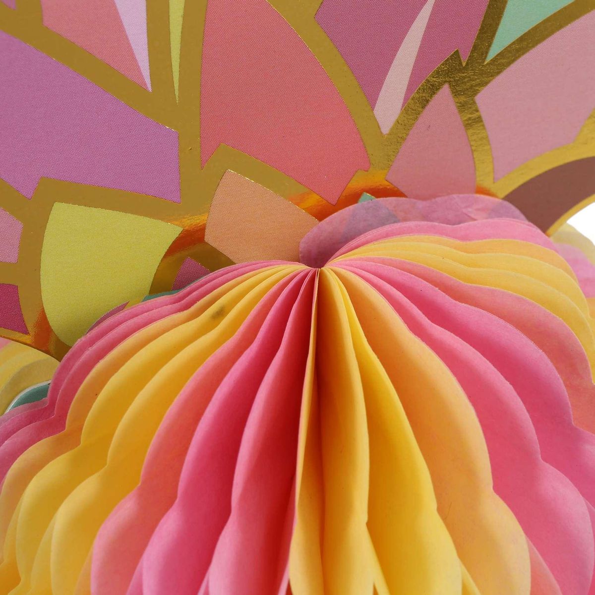 color Pineapple Shape Paper Balls Table 3 Pieces