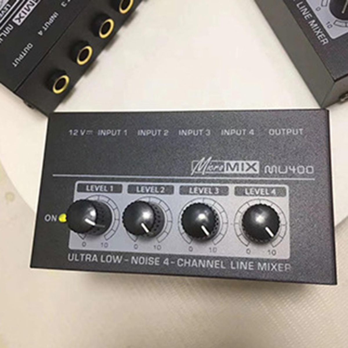 Mini Audio Mixer 4 Channel Audio Sound Mixer For Studio