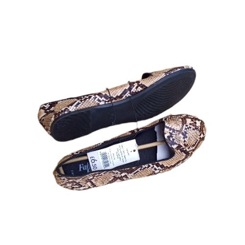 Ladies Animal Print Shoe