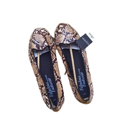 Ladies Animal Print Shoe