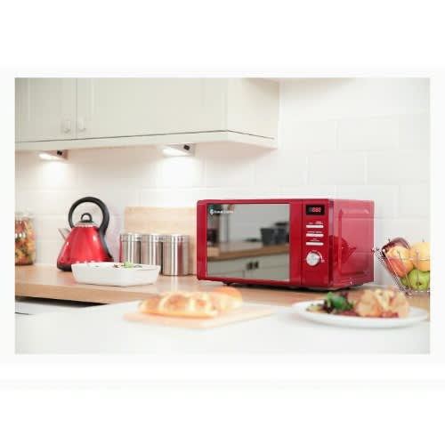 Compact 20L Digital Microwave Oven - 800W