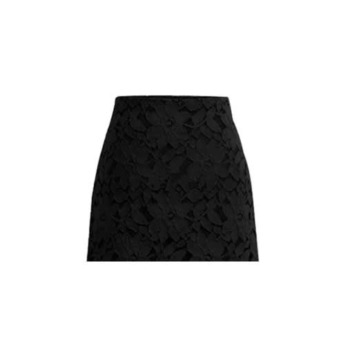 Ladies Lace Skirt- Black
