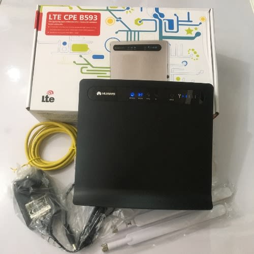 B593s-22 4G LTE Universal CPE Router With 4 LAN & Telephone Port