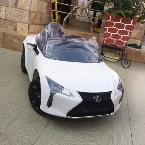 White Lc500 Kids Ride On Toy Car