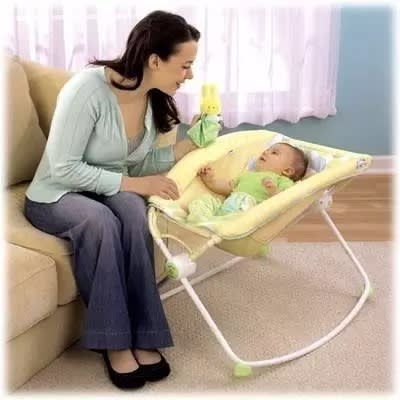 Rock & Play Sleeper - Yellow