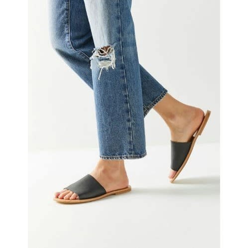 Barakzit Girl Slip On