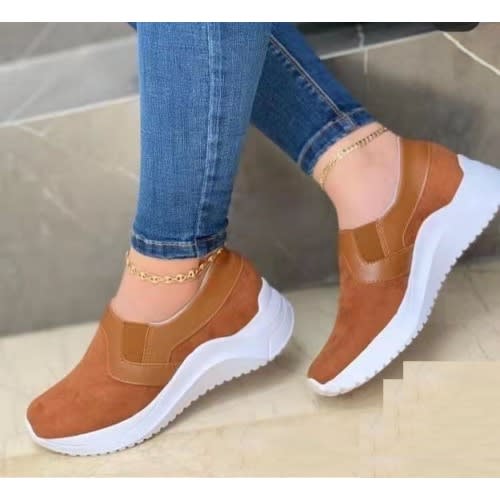 Female Chick Sneakers - Brown
