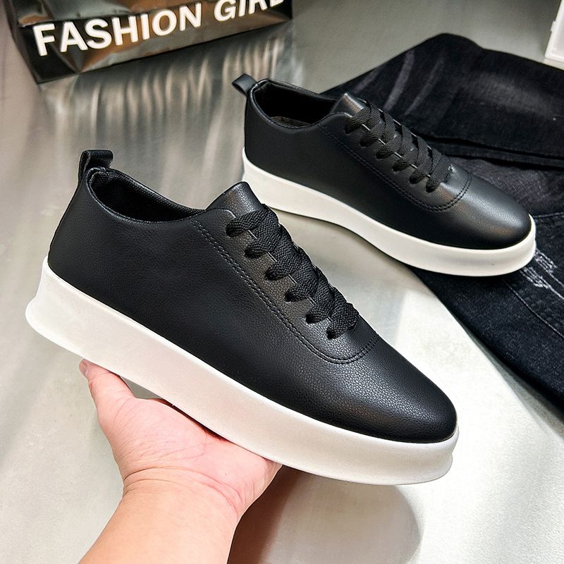 Comfortable Light Weighted Round Toe Sneakers