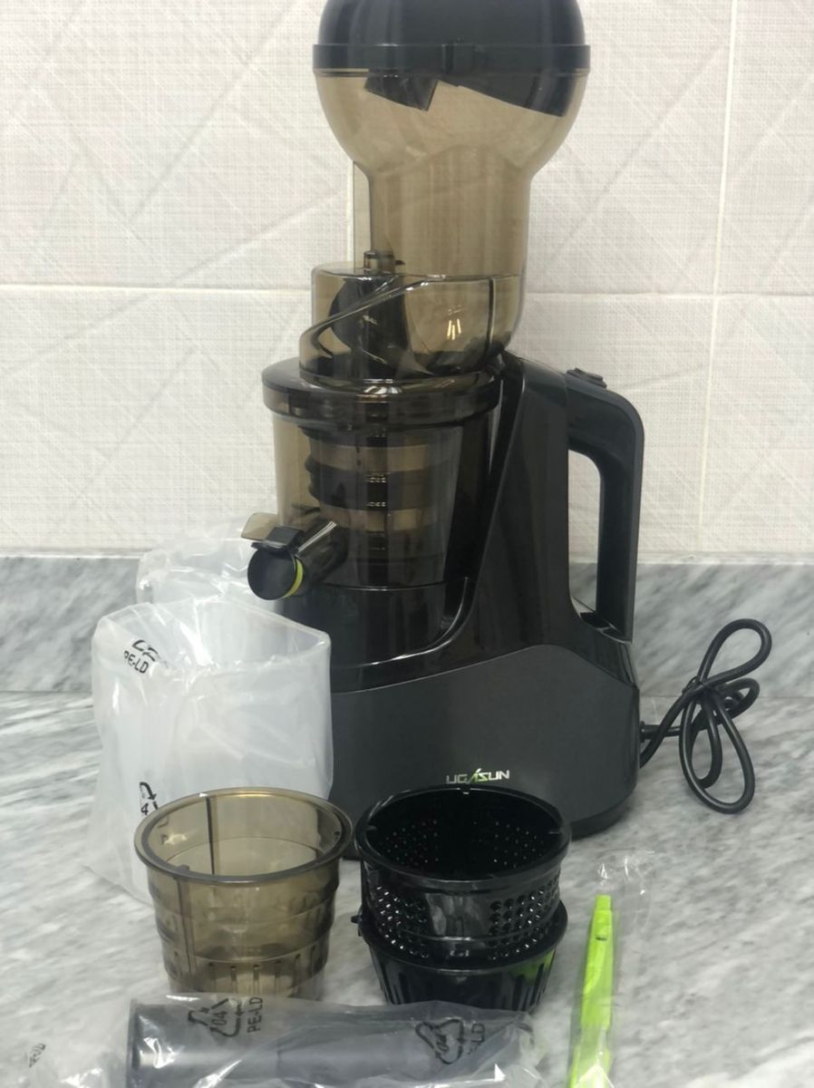 UGASUN Semi-Commercial Slow Juicer With Ice Cream Filter
