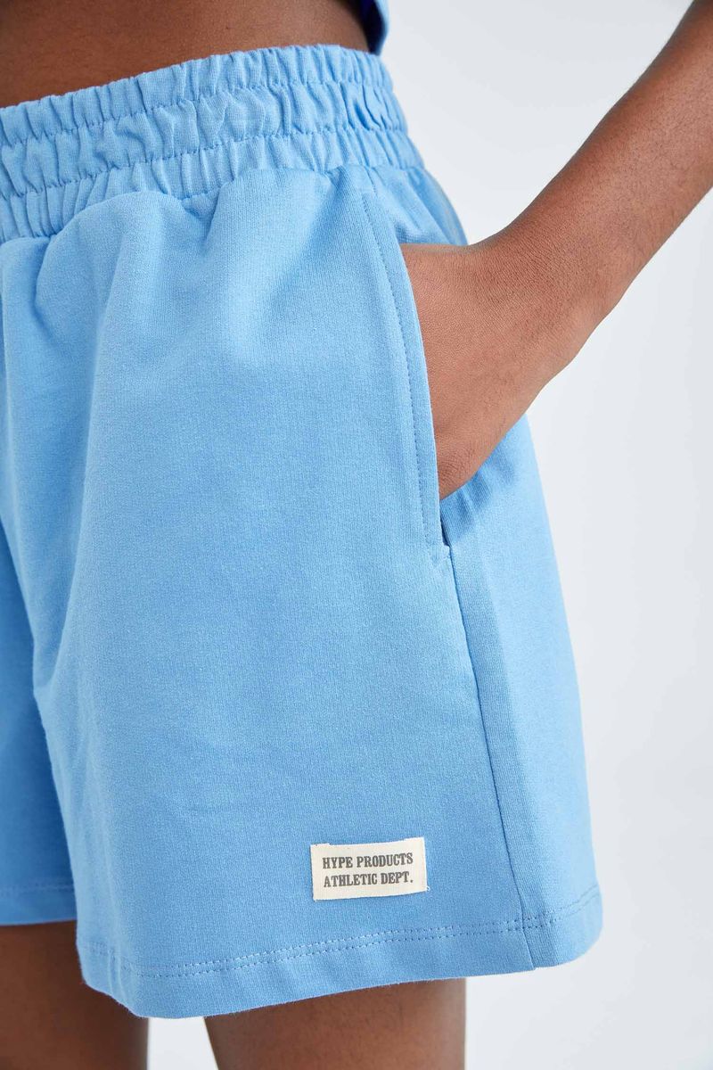 Woman Slim Fit Knitted Short - Blue