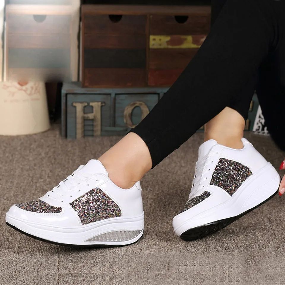 Blings Fashion Ladies Sneakers With Sequence - White