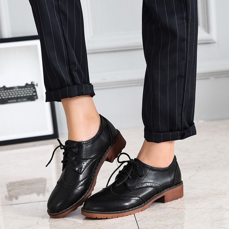 Synthetic Leather Flat Shoes For Women