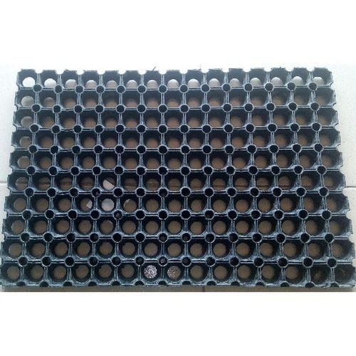 Rubber Hole Footmat - 5*3.4Ft
