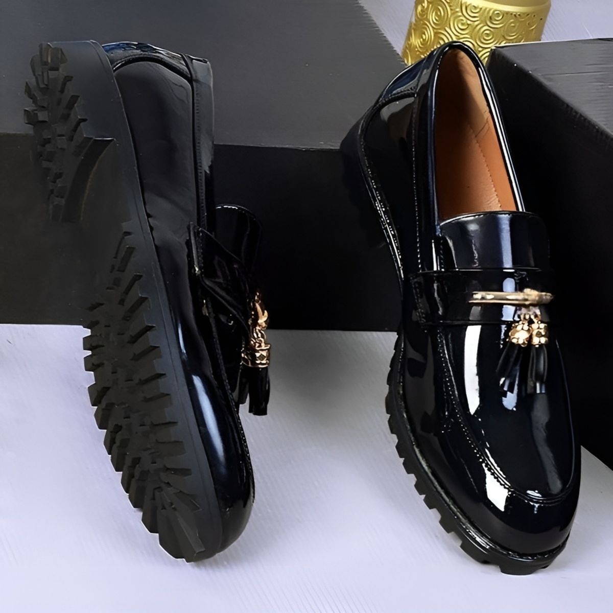 DEPALLY CHAIN  IRON TIE DESIGNERS SHOES BLACK