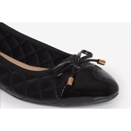 Ladies Padded Flat Shoes - Black
