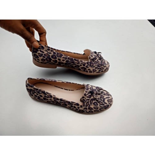 Leopard Skin Tasseled Flats For Ladies' -Brown