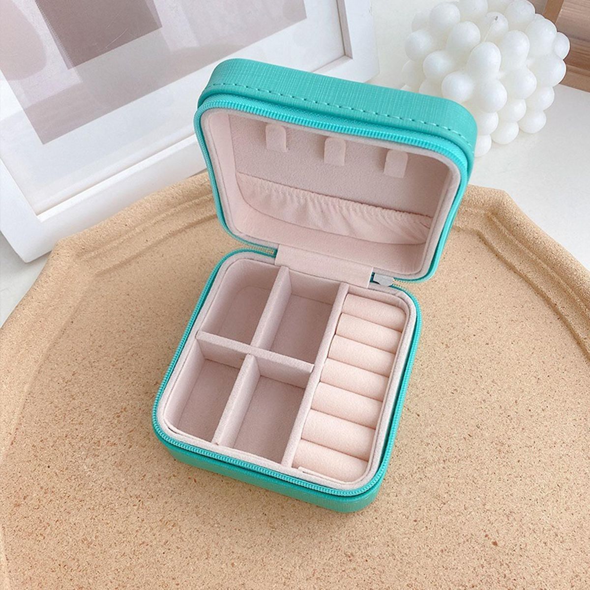 Jewelry Storage Holder Outdoor Travel Earrings Necklace Storage Case Mint Green