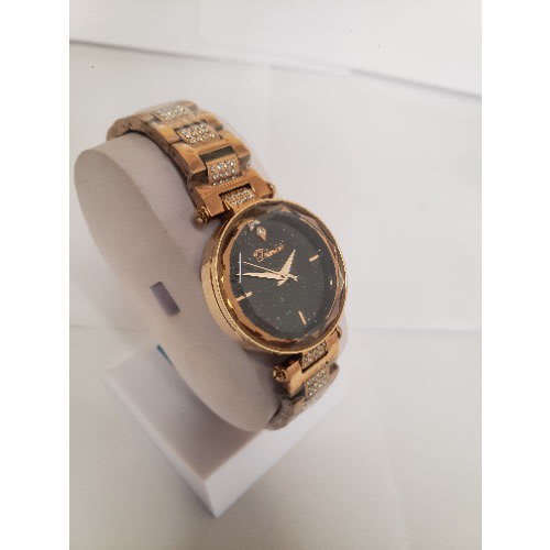 Ladies Crystal Cut Design Wrist Watch