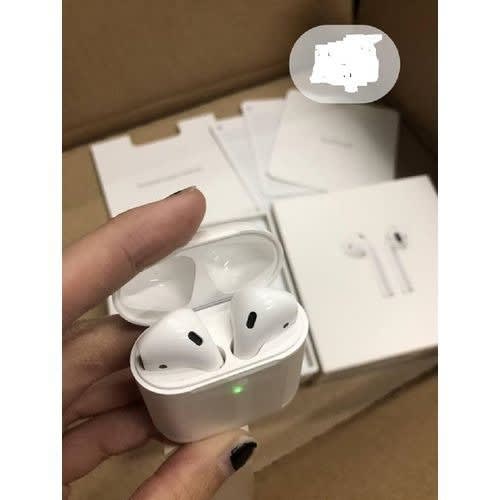 Ear-pods With Charging Case + Free Pouch