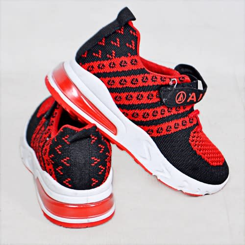 Sporting Sneaker For Boys - Red & Black